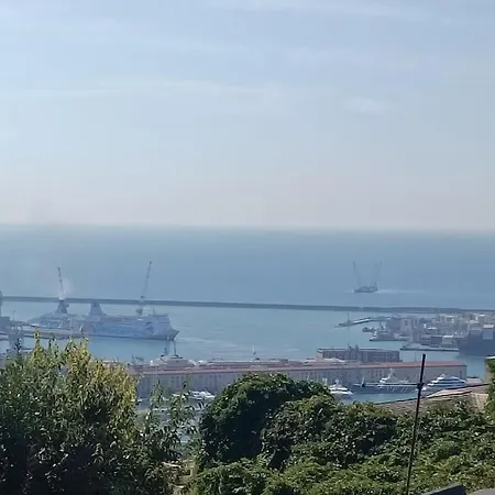 Nuovo E Accogliente Bilocale Sopra Porto Antico 아파트